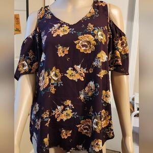 Floral V-Neck Cold Shoulder Blouse